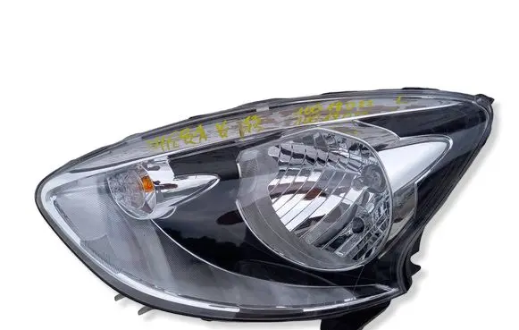 Nissan Micra Headlight/headlamp 10018022