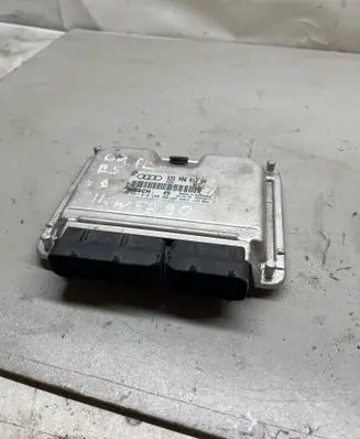 Audi A4 S4 B5 8D Engine control unit/module 038906012AH 0281010200