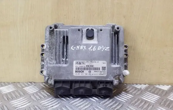 Ford Focus C-MAX Engine control unit/module 4M5112A650KE 0281011801