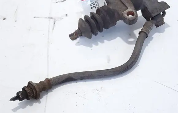 Nissan Cab Star Clutch slave cylinder 