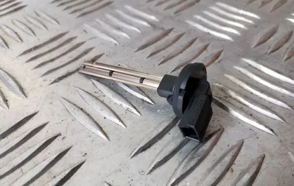 Interior temperature sensor