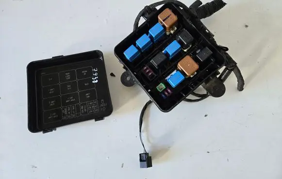 Nissan Leaf II (ZE1) Fuse box set 243843NA0A