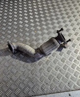 Hyundai Sonata Muffler pipe connector clamp 