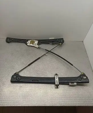BMW X5 E70 Front window lifting mechanism without motor 7166380 7137020