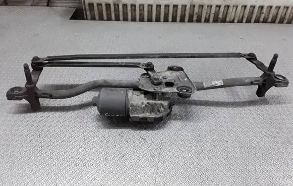 Volvo S80 Front wiper linkage and motor 30796358