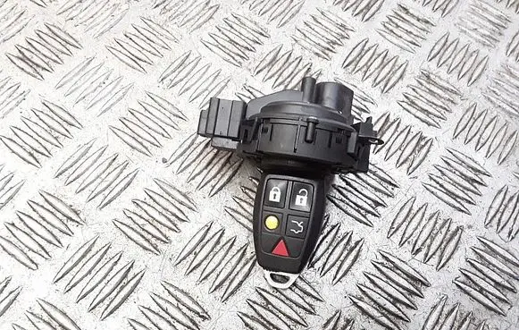 Volvo V50 Ignition lock 30737155
