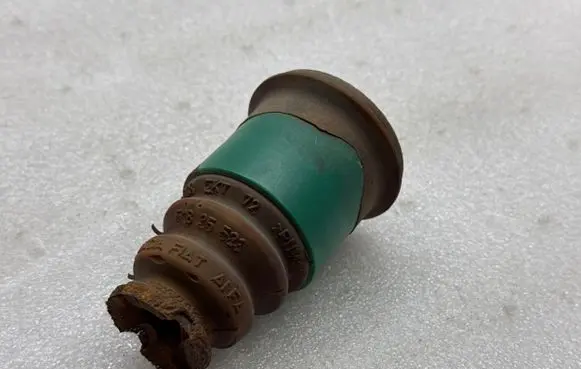 Fiat 500E Rear shock absorber damper bump stop 51835523
