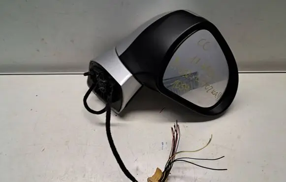 Front door electric wing mirror