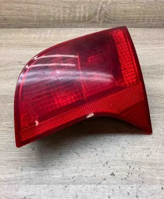 Audi A4 S4 B7 8E 8H Tailgate rear/tail lights 8E9945094 484502