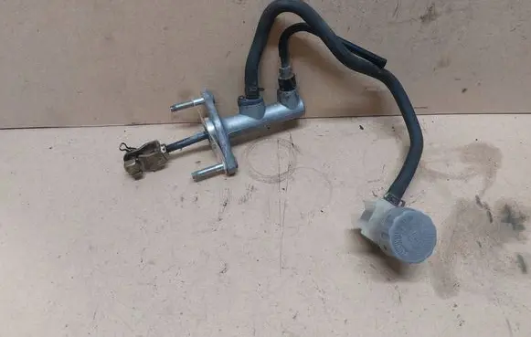Honda Jazz Master brake cylinder 