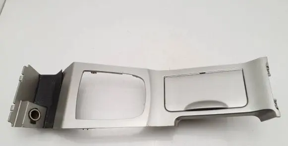 Chevrolet Epica Gear shifter surround trim plastic 96442284