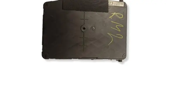 Renault Megane II Central body control module S118408121D UCHX84N1