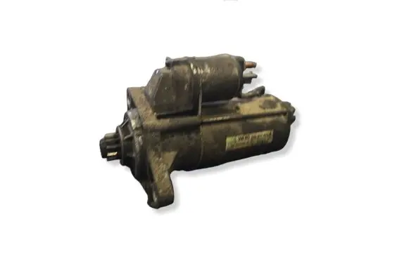 Volkswagen Caddy Starter motor 020911023R