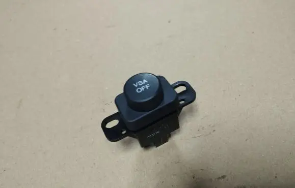 Honda Civic Traction control (ASR) switch M30489