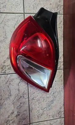 Renault Clio III Rear/tail lights 020300999 8200886944