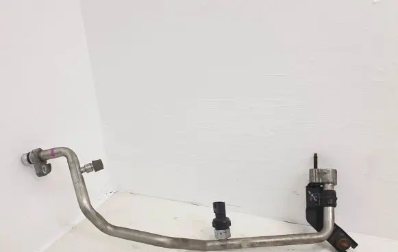 Lexus IS 220D-250-350 Air conditioning (A/C) pipe/hose