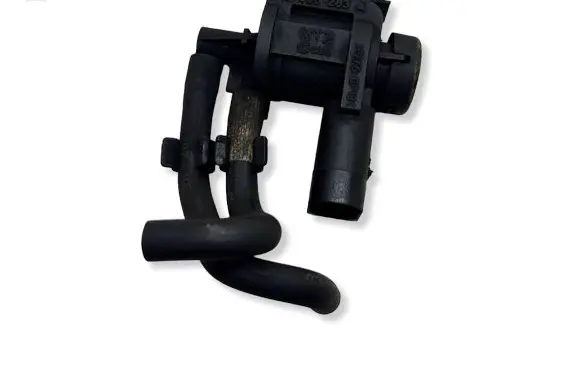 Audi A3 S3 8P Turbo solenoid valve 1K0906283A