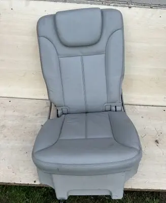 Mercedes-Benz GL X164 Rear seat 