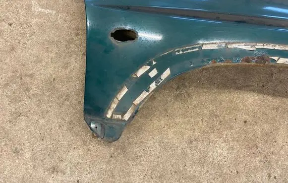 Subaru Forester SF Fender