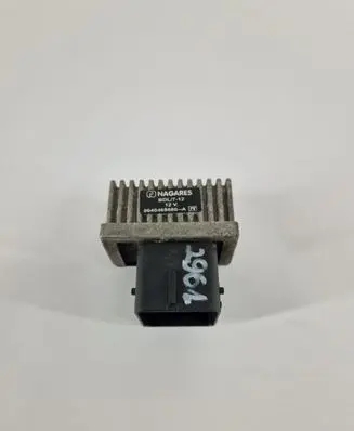 Dacia Logan I Glow plug pre-heat relay 9640469680A