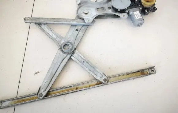 Sliding door window regulator with motor