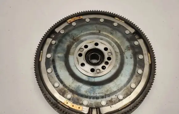 Mercedes-Benz E W212 Flywheel A6510301403