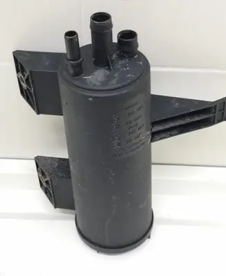 BMW 6 E63 E64 Active carbon filter fuel vapour canister 6761043 6760225