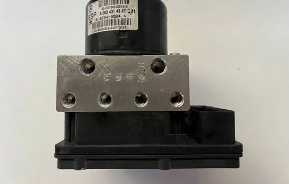 Mercedes-Benz C W203 ABS Pump A0345457932 A0054314312 10092515763
