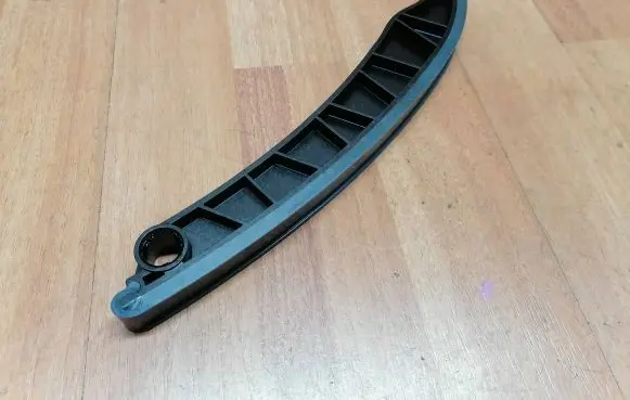 Renault Master III Slide rail for timing chain 130917367R