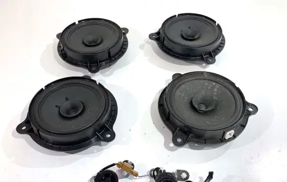 Nissan Pulsar Audio system kit 281563SG0A