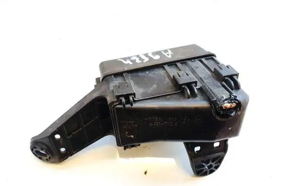 Lexus IS 220D-250-350 Fuse box set 7154ya1