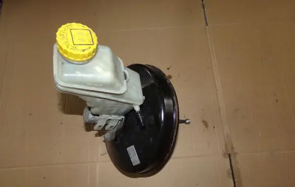 Fiat Grande Punto Brake booster 55700420