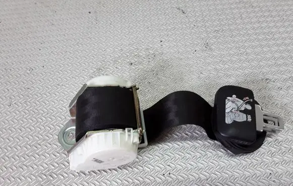Volkswagen Touran I Third row seat belt 33029133F