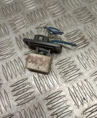 Mazda 323 F Heater blower motor/fan resistor