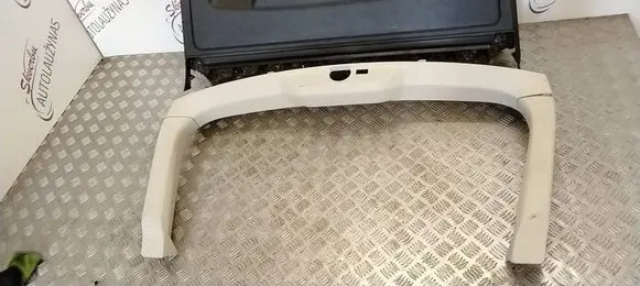 BMW 5 G30 G31 G38 Tailgate/boot cover trim set 7390400 51497390400 L21437510