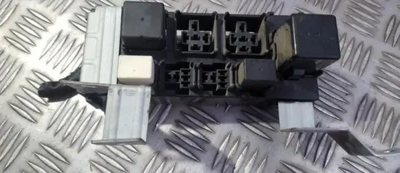Hyundai Sonata Fuse box set