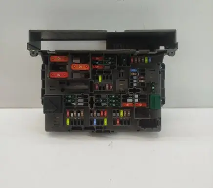 BMW 3 E92 E93 Fuse module 10688710