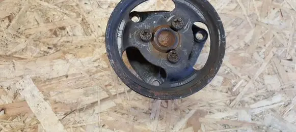 Opel Zafira A Water pump 90502887