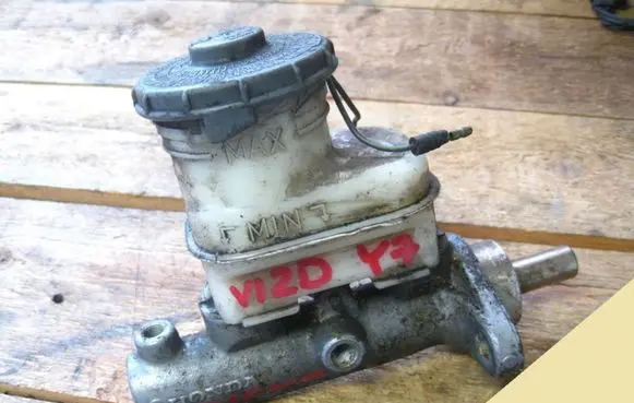 Honda Civic Master brake cylinder