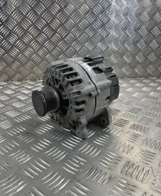 Audi Q5 SQ5 Generator/alternator 04L903017A