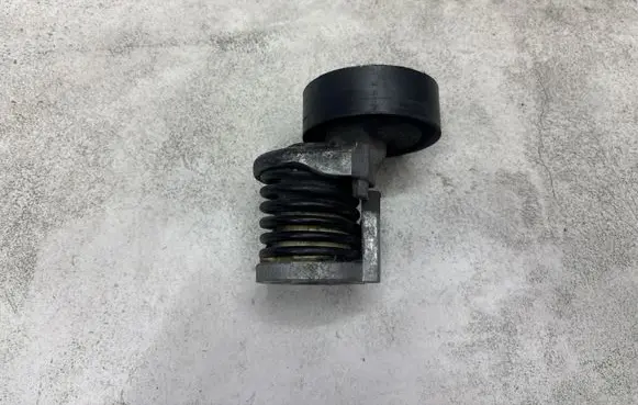Audi A4 S4 B7 8E 8H Generator/alternator belt tensioner 950330