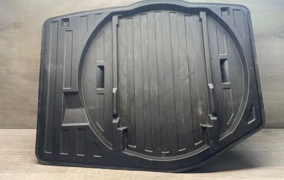 Audi A6 S6 C7 4G Spare wheel section trim 4G9863547