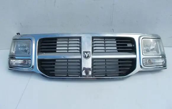 Dodge Nitro Front bumper upper radiator grill