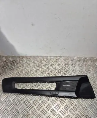 Volvo XC40 Other interior part 32237427