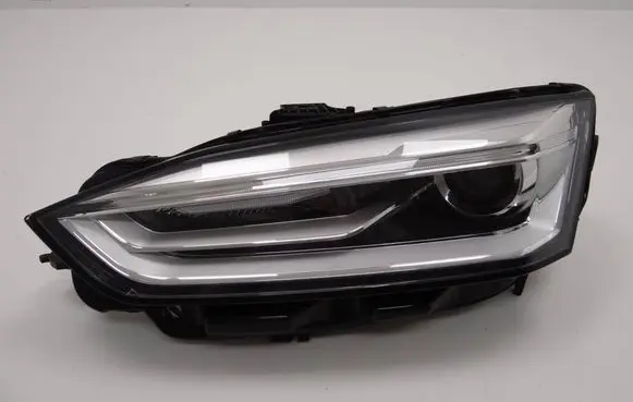 Audi A5 Headlight/headlamp 8W6941005C 1090027 030110027103