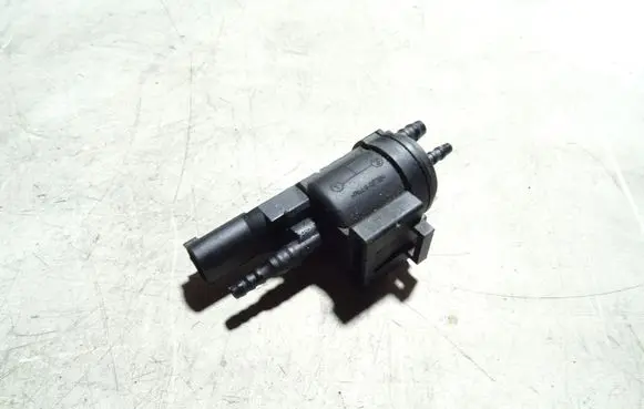Infiniti Q50 Vacuum valve 0025407097
