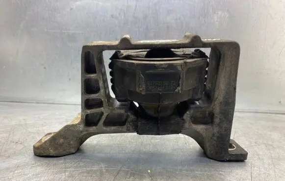 Volvo V50 Gearbox mount 81780108 3M516F012 307396
