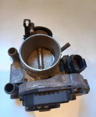 Audi A6 S6 C5 4B Throttle valve 058133063H 408237212002 082337212X00