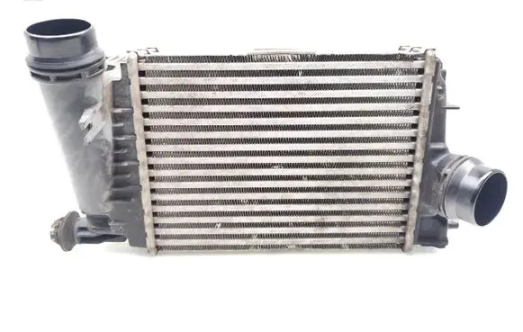 Nissan Qashqai Intercooler radiator 144962803R
