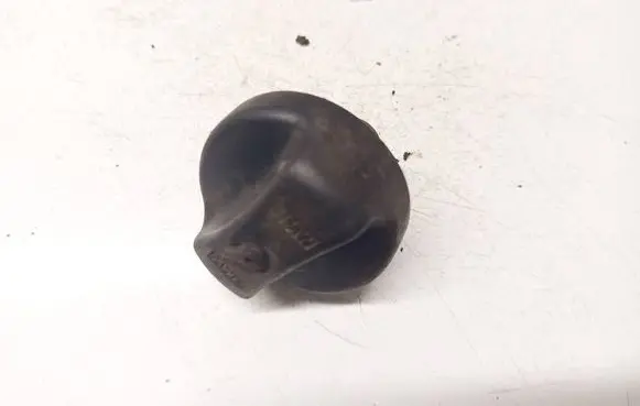 BMW X3 E83 Fuel tank filler cap 